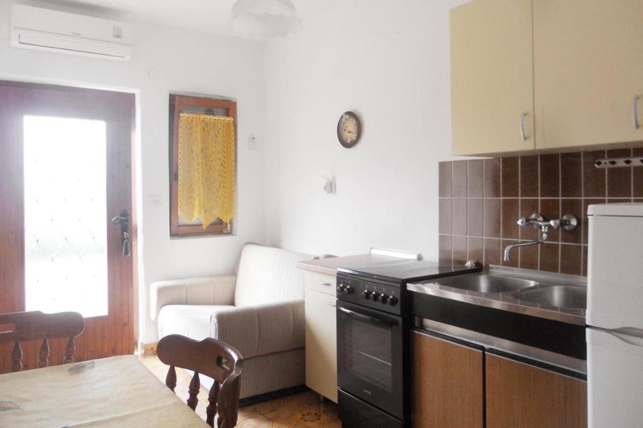 Apartments Ivo - With Terrace ซูเปทาร์สกา ดรากา ภายนอก รูปภาพ
