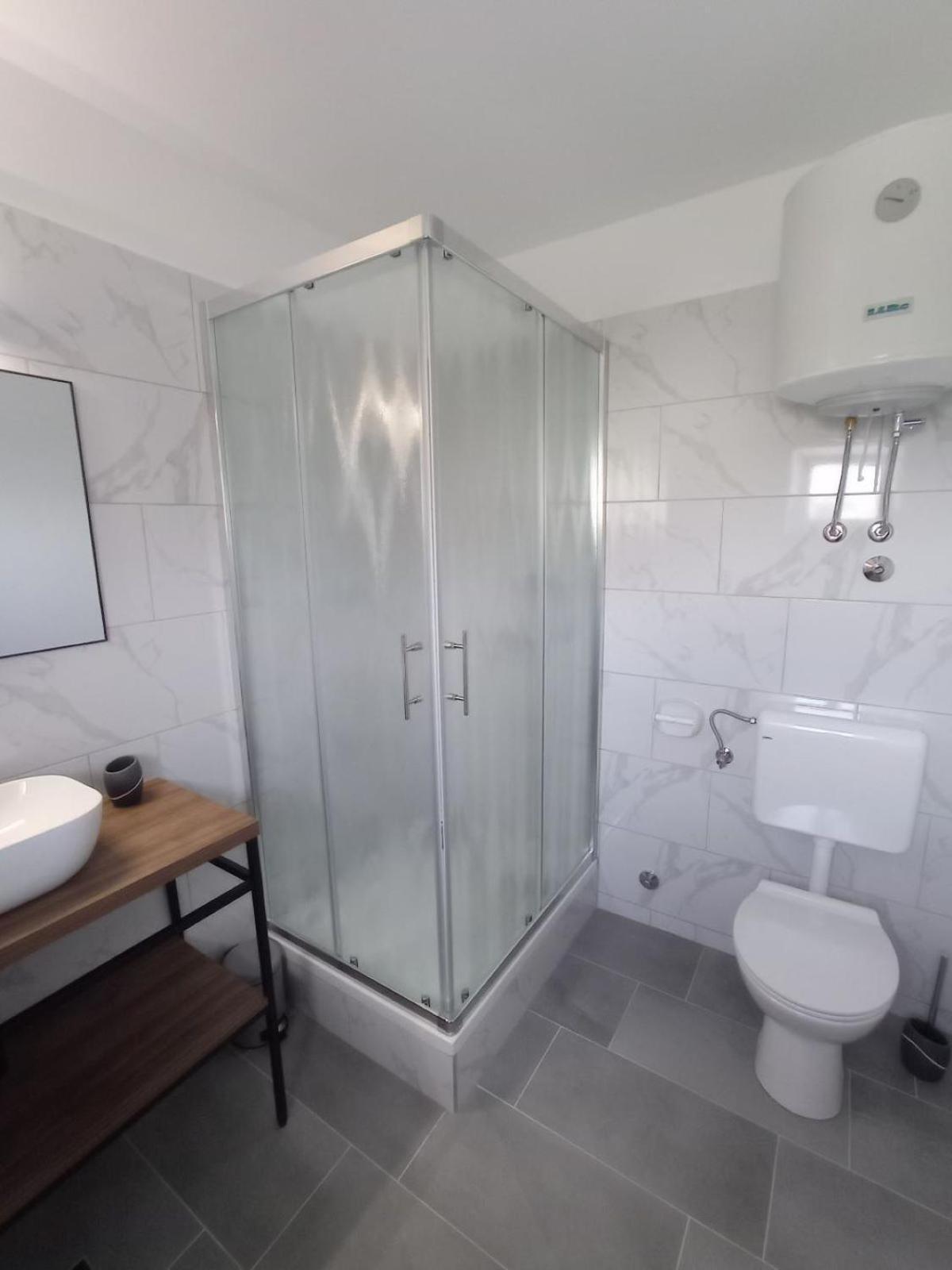 Apartments Ivo - With Terrace ซูเปทาร์สกา ดรากา ภายนอก รูปภาพ